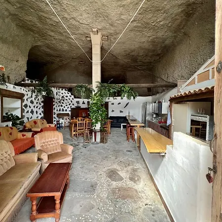 Casa Cueva Con Barbacoa, Wifi Y Vista Arico