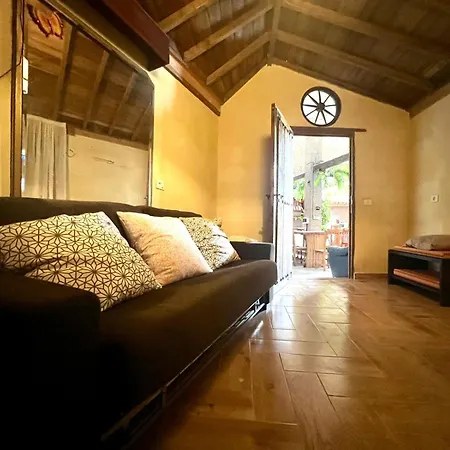 Casa Cueva Con Barbacoa, Wifi Y Vista * Arico